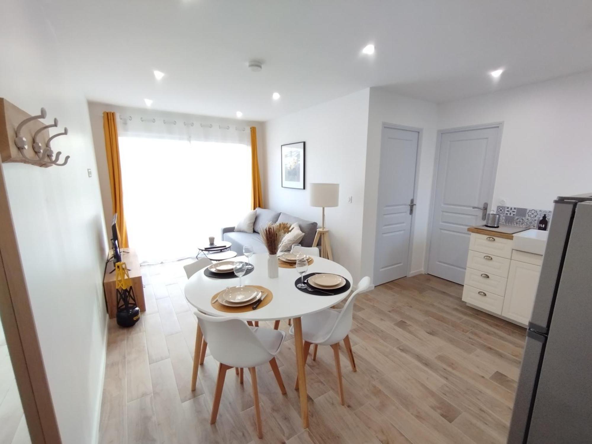 Logement Au Calme Avec Jardin Proche De Vannes Elven Luaran gambar